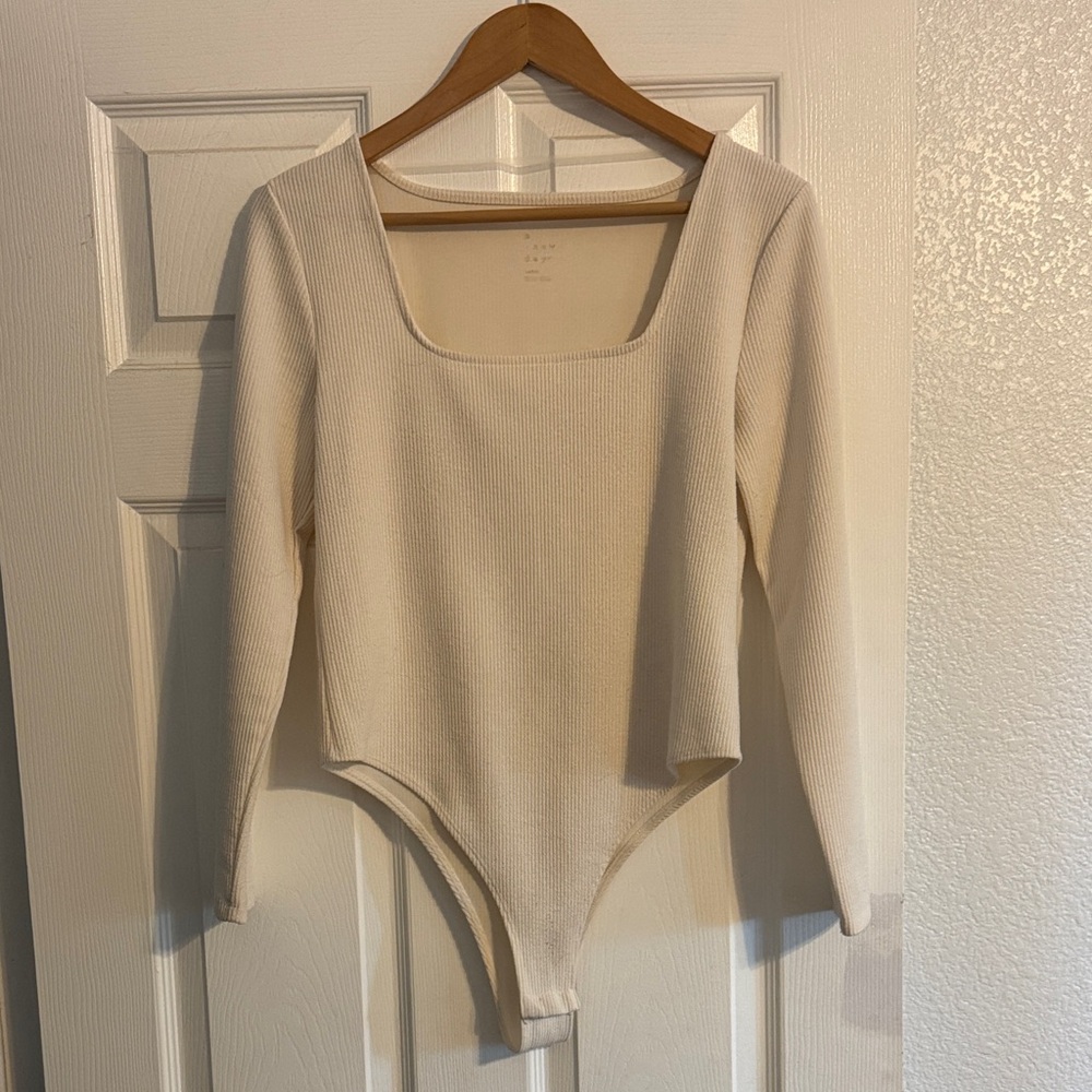 Universal Thread Cream Square Neck Bodysuit
